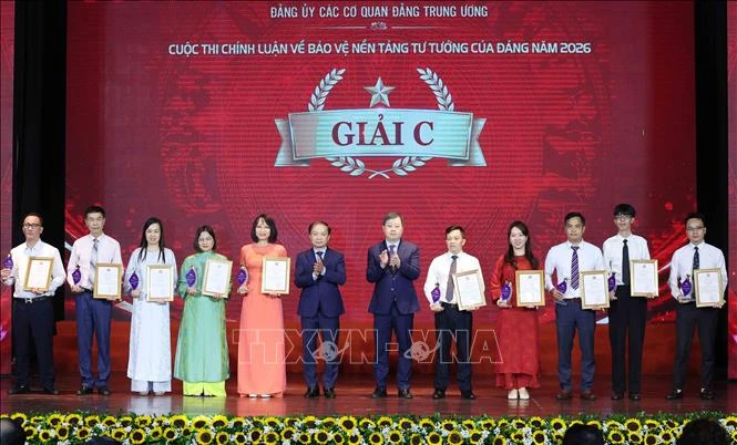 Báo Tin tức và Dân tộc giành giải C với loạt bài bình luận tại Cuộc thi chính luận Báo Tin tức và Dân tộc giành giải C với loạt bài bình luận tại Cuộc thi chính luận