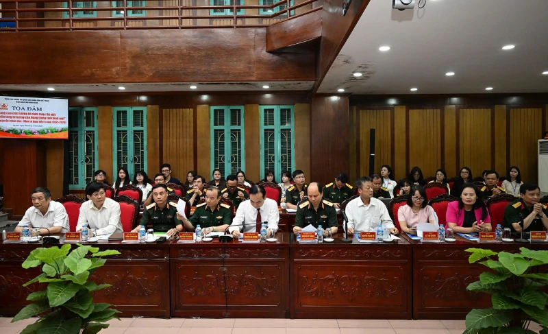 Bảo vệ nền tảng tư tưởng của Đảng: Cần tăng cường bồi dưỡng đội ngũ trẻ Bảo vệ nền tảng tư tưởng của Đảng: Cần tăng cường bồi dưỡng đội ngũ trẻ