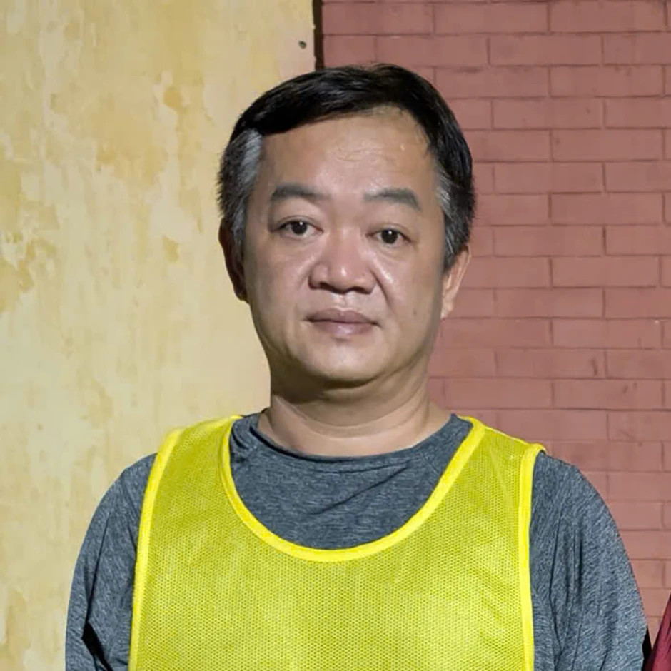 Bắt 17 người trong đường dây cá độ bóng đá, phơi cược ghi sau phiếu giữ xe Bắt 17 người trong đường dây cá độ bóng đá, phơi cược ghi sau phiếu giữ xe