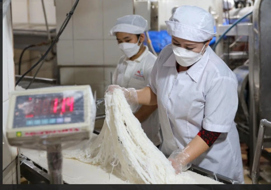 Bất ngờ gửi đơn “kêu cứu” đến Chủ tịch UBND TPHCM, bà chủ thương hiệu bún tươi nổi tiếng nói gì? Bất ngờ gửi đơn “kêu cứu” đến Chủ tịch UBND TPHCM, bà chủ thương hiệu bún tươi nổi tiếng nói gì?