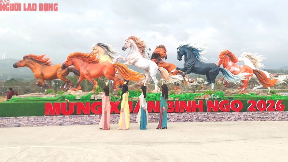 Bất ngờ về thủ phạm đập phá nhiều linh vật ngựa ở Quảng Trị