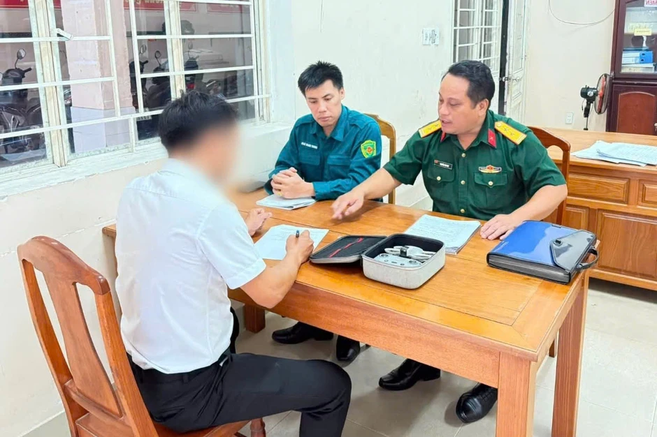 Bắt quả tang UAV bay trái phép ở khu trung tâm Đà Nẵng Bắt quả tang UAV bay trái phép ở khu trung tâm Đà Nẵng