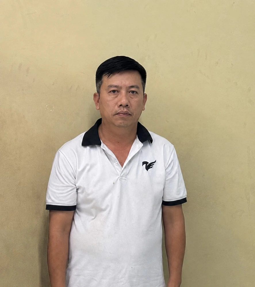Bắt Trưởng ban quản lý chung cư ở TPHCM lừa đảo bán nhà tái định cư Bắt Trưởng ban quản lý chung cư ở TPHCM lừa đảo bán nhà tái định cư