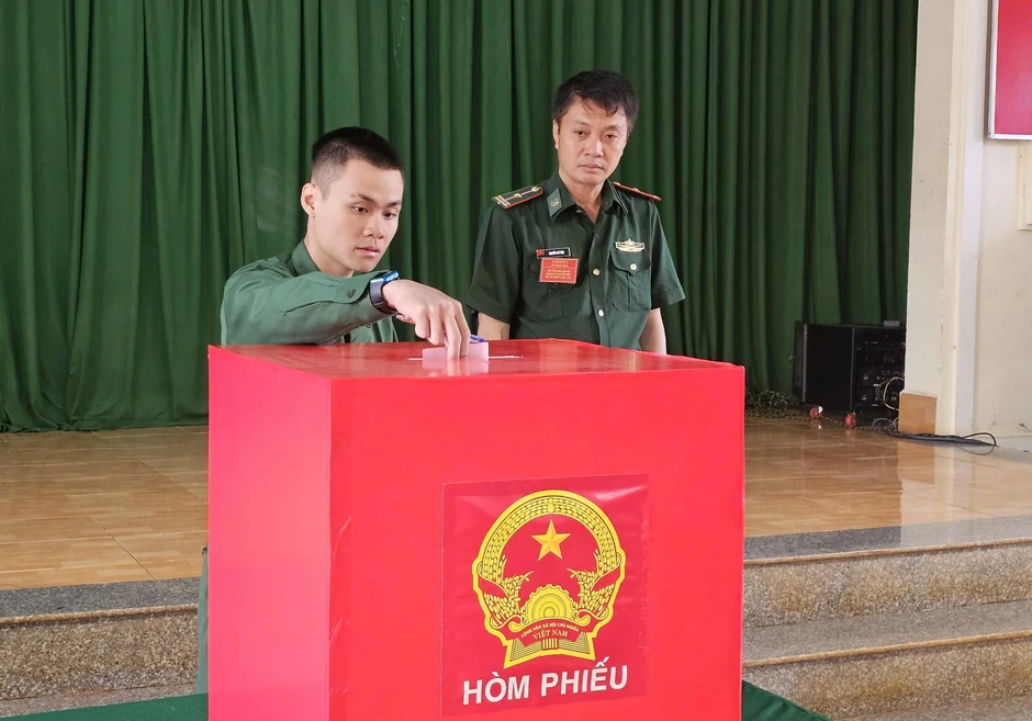 Bầu cử Quốc hội: 5 khu vực ở Lâm Đồng bỏ phiếu sớm Bầu cử Quốc hội: 5 khu vực ở Lâm Đồng bỏ phiếu sớm