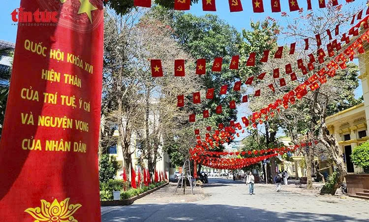 Bầu ra những đại biểu đủ đức, đủ sức, đủ tài đưa đất nước vững bước vào kỷ nguyên mới Bầu ra những đại biểu đủ đức, đủ sức, đủ tài đưa đất nước vững bước vào kỷ nguyên mới