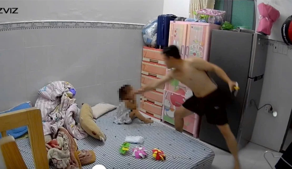 Bé gái 3 tuổi ở TPHCM bị bạo hành: Hành động gây phẫn nộ từ chồng hờ mẹ