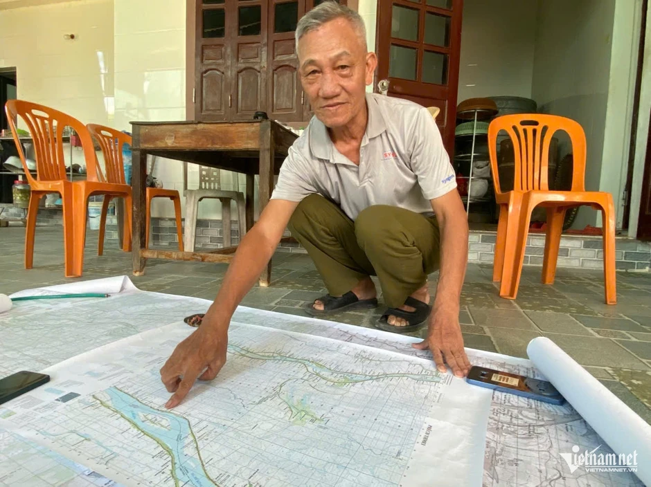 Bên này biên giới, vẫn còn những mái nhà chưa thôi chờ đợi Bên này biên giới, vẫn còn những mái nhà chưa thôi chờ đợi