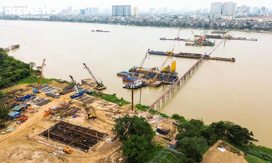Bên trong đại công trường cầu Trần Hưng Đạo gần 16 nghìn tỷ đồng ở Hà Nội Bên trong đại công trường cầu Trần Hưng Đạo gần 16 nghìn tỷ đồng ở Hà Nội
