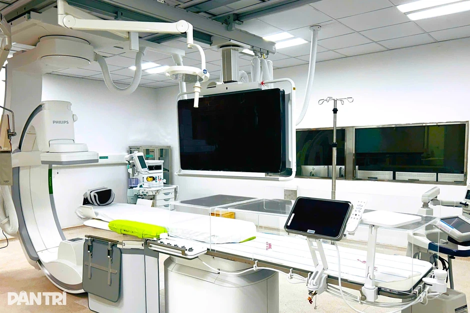 Bệnh viện Bạch Mai cơ sở 2 dự kiến mở cửa đón bệnh nhân ngày 26/6 Bệnh viện Bạch Mai cơ sở 2 dự kiến mở cửa đón bệnh nhân ngày 26/6