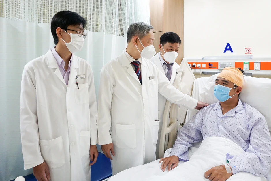 Bệnh viện Tâm Anh lập kỷ lục châu Á về phẫu thuật não - cột sống bằng Robot AI Bệnh viện Tâm Anh lập kỷ lục châu Á về phẫu thuật não - cột sống bằng Robot AI
