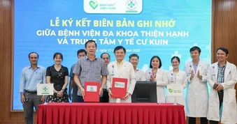 Bệnh viện Thiện Hạnh và Trung tâm Y tế Cư Kuin ký kết hợp tác chuyên môn