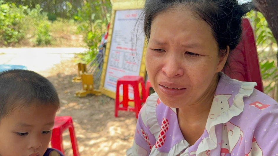 Bi kịch trên sông Trà Khúc: Ba đứa trẻ cùng dòng họ tử vong, gia đình nghèo gánh nỗi đau kép Bi kịch trên sông Trà Khúc: Ba đứa trẻ cùng dòng họ tử vong, gia đình nghèo gánh nỗi đau kép