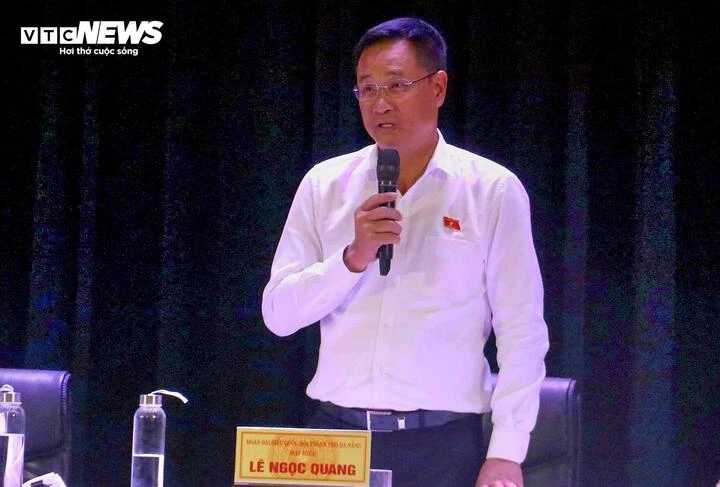 Bí thư Đà Nẵng: Khắc phục triệt để tình trạng cán bộ 'ngồi nhầm chỗ' Bí thư Đà Nẵng: Khắc phục triệt để tình trạng cán bộ 'ngồi nhầm chỗ'