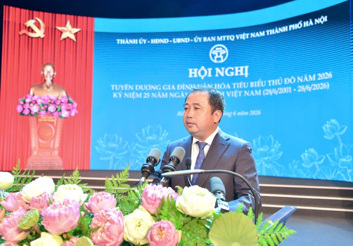 Bí thư Hà Nội: Thúc đẩy xây trường học, giảm tải áp lực cho cha mẹ