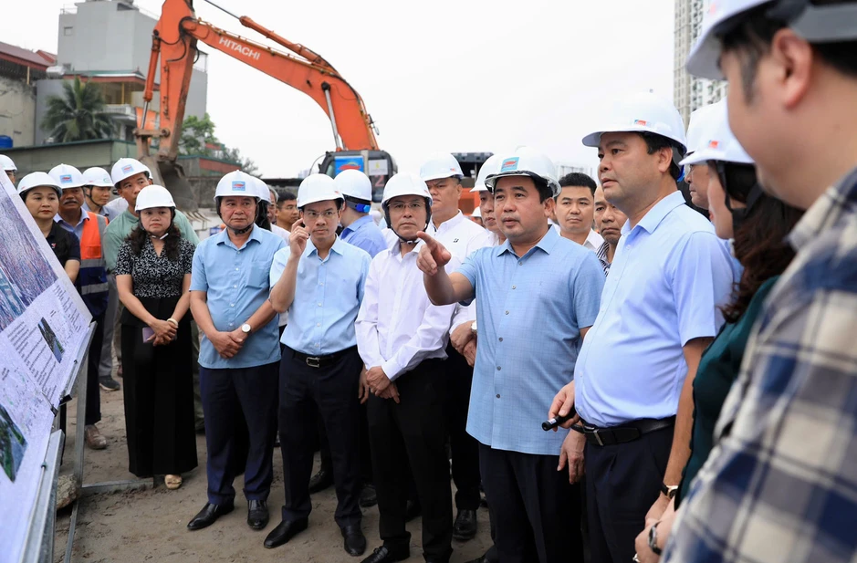 Bí thư Hà Nội Trần Đức Thắng ra tối hậu thư về tiến độ 3 dự án trọng điểm 2026 Bí thư Hà Nội Trần Đức Thắng ra tối hậu thư về tiến độ 3 dự án trọng điểm 2026
