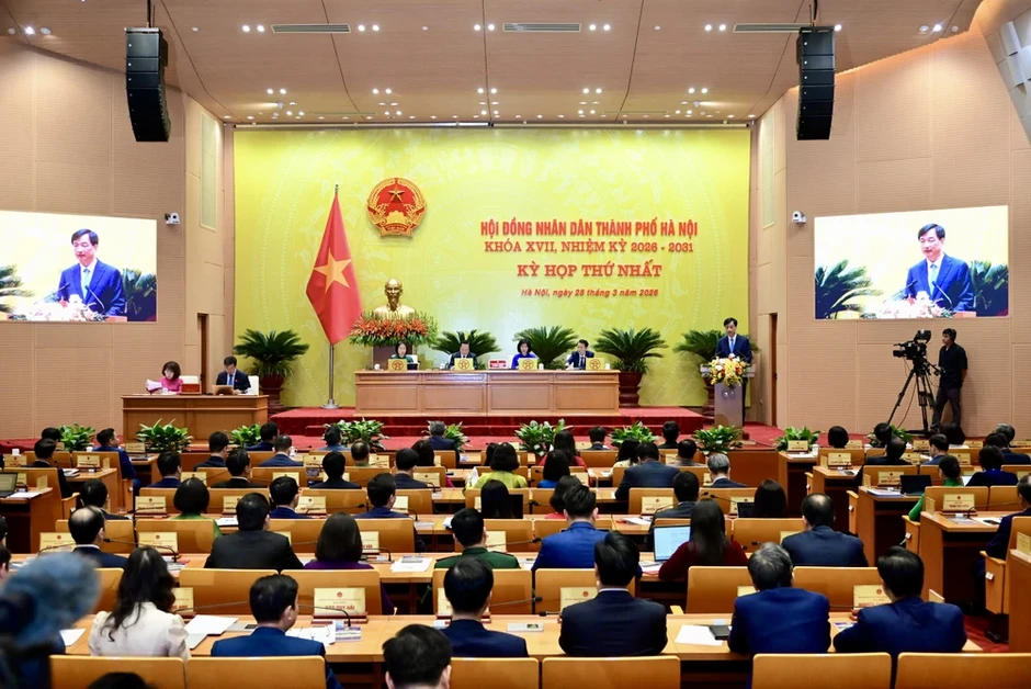 Bí thư Thành ủy Hà Nội: Kiên quyết thay cán bộ yếu kém, cản trở dòng chảy phát triển