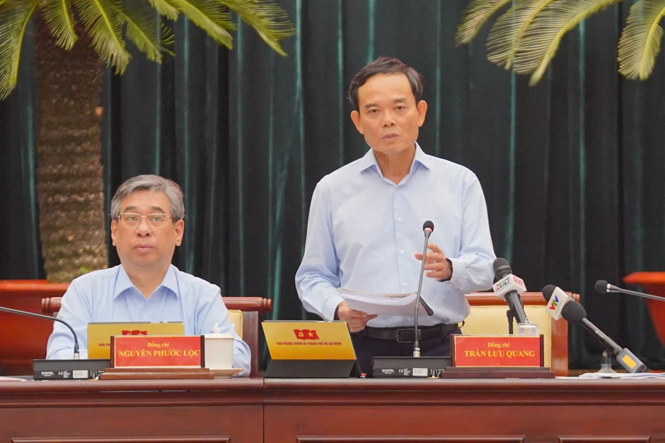 Bí thư Thành ủy TPHCM Trần Lưu Quang: Thành phố sẽ miễn phí xe buýt Bí thư Thành ủy TPHCM Trần Lưu Quang: Thành phố sẽ miễn phí xe buýt