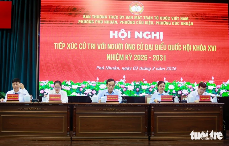 Bí thư Thành ủy Trần Lưu Quang: Mục tiêu phát triển cuối cùng là cuộc sống mỗi người dân tốt đẹp hơn Bí thư Thành ủy Trần Lưu Quang: Mục tiêu phát triển cuối cùng là cuộc sống mỗi người dân tốt đẹp hơn