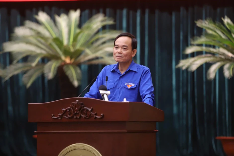 Bí thư Trần Lưu Quang đối thoại trực tiếp với thanh niên TP.HCM Bí thư Trần Lưu Quang đối thoại trực tiếp với thanh niên TP.HCM