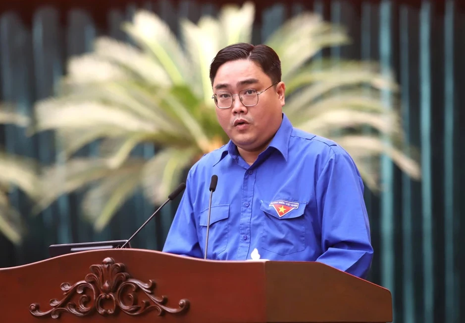 Bí thư Trần Lưu Quang đối thoại trực tiếp với thanh niên TP.HCM Bí thư Trần Lưu Quang đối thoại trực tiếp với thanh niên TP.HCM