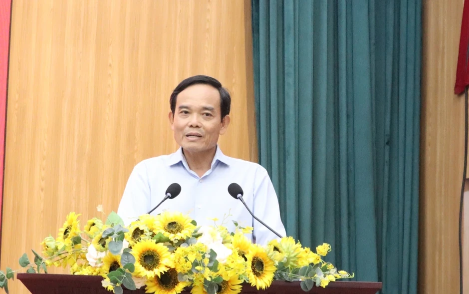 Bí thư Trần Lưu Quang: Giải bài toán kẹt xe là nhiệm vụ cực khó của TP.HCM Bí thư Trần Lưu Quang: Giải bài toán kẹt xe là nhiệm vụ cực khó của TP.HCM