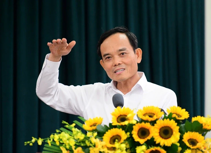Bí thư Trần Lưu Quang: Mô hình chính quyền địa phương hai cấp đã làm đúng hướng Bí thư Trần Lưu Quang: Mô hình chính quyền địa phương hai cấp đã làm đúng hướng