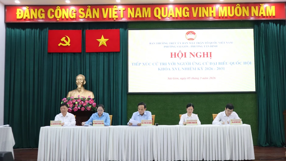 Bí thư Trần Lưu Quang trăn trở khi dân phải sống chật chội ở Mả Lạng, chợ Gà Gạo Bí thư Trần Lưu Quang trăn trở khi dân phải sống chật chội ở Mả Lạng, chợ Gà Gạo