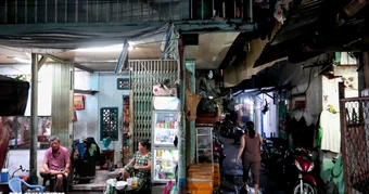 Bí thư Trần Lưu Quang trăn trở khi dân phải sống chật chội ở Mả Lạng, chợ Gà Gạo