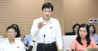 Bí thư xã Hà Nội đề xuất hỗ trợ thôn xã bằng xe đạp cho trưởng thôn