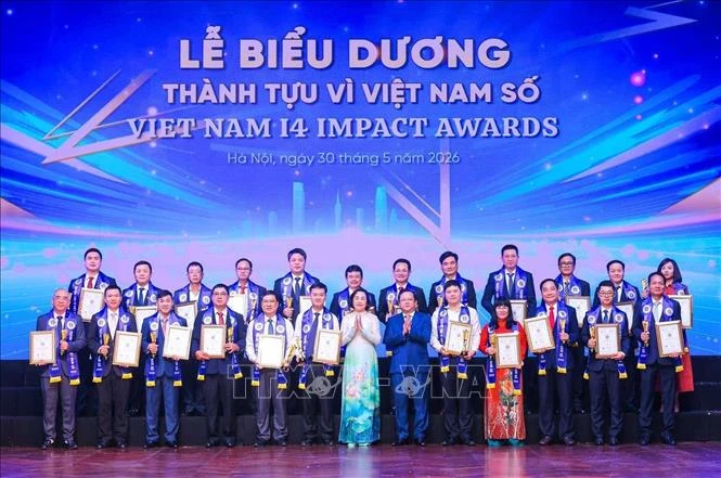 Biểu dương 97 đơn vị công nghệ tiêu biểu trong hệ sinh thái số Việt Nam Biểu dương 97 đơn vị công nghệ tiêu biểu trong hệ sinh thái số Việt Nam