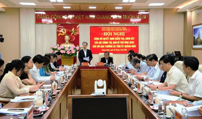 Bộ Chính trị công bố quyết định kiểm tra, giám sát với Ban thường vụ Tỉnh ủy Quảng Ngãi Bộ Chính trị công bố quyết định kiểm tra, giám sát với Ban thường vụ Tỉnh ủy Quảng Ngãi