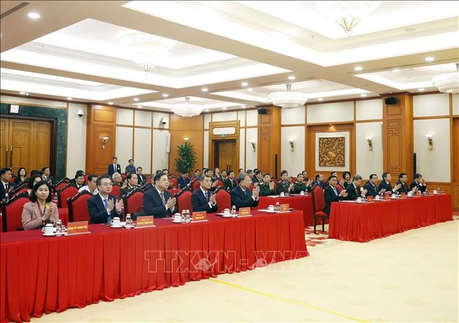 Bộ Chính trị thành lập Hội đồng Lý luận Trung ương 2026-2031