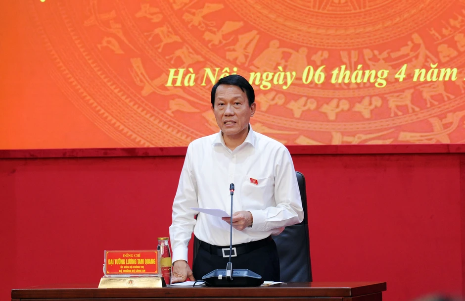Bộ Công an làm việc với đại biểu Quốc hội trong Công an nhân dân dự Kỳ họp thứ Nhất, Quốc hội khoá XVI Bộ Công an làm việc với đại biểu Quốc hội trong Công an nhân dân dự Kỳ họp thứ Nhất, Quốc hội khoá XVI