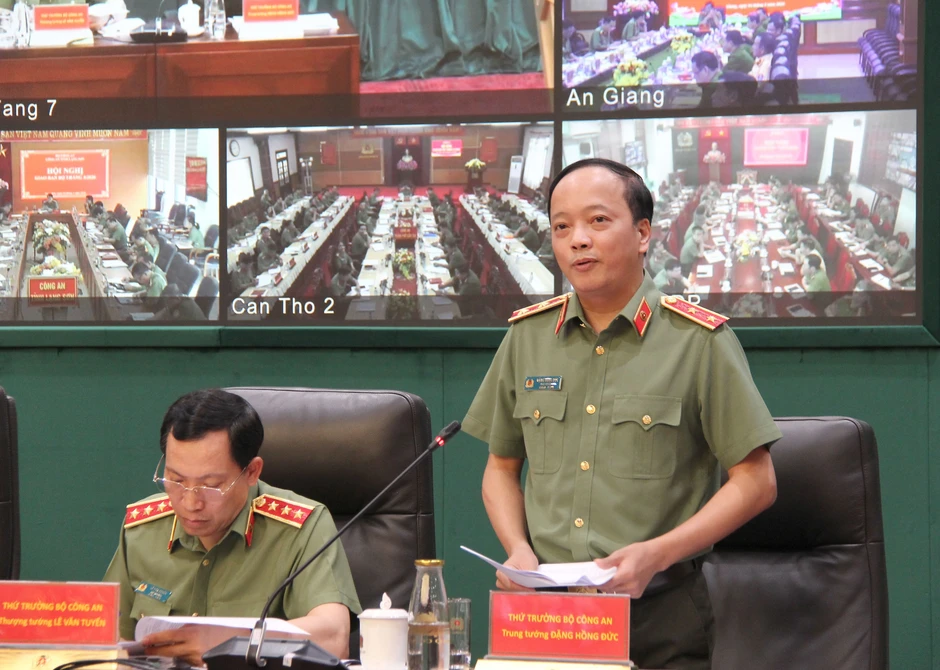 Bộ Công an triển khai nhiệm vụ tháng 5/2026: Giữ vững an ninh, trật tự, đẩy mạnh chuyển đổi số Bộ Công an triển khai nhiệm vụ tháng 5/2026: Giữ vững an ninh, trật tự, đẩy mạnh chuyển đổi số