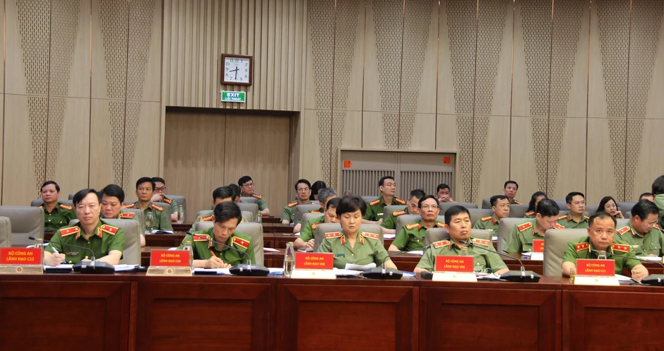 Bộ Công an triển khai nhiệm vụ tháng 5/2026: Giữ vững an ninh, trật tự, đẩy mạnh chuyển đổi số Bộ Công an triển khai nhiệm vụ tháng 5/2026: Giữ vững an ninh, trật tự, đẩy mạnh chuyển đổi số