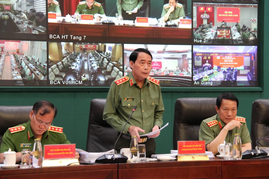 Bộ Công an triển khai nhiệm vụ tháng 5/2026: Giữ vững an ninh, trật tự, đẩy mạnh chuyển đổi số Bộ Công an triển khai nhiệm vụ tháng 5/2026: Giữ vững an ninh, trật tự, đẩy mạnh chuyển đổi số