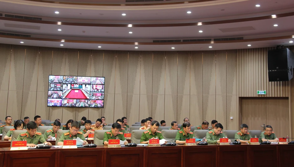 Bộ Công an triển khai nhiệm vụ tháng 5/2026: Giữ vững an ninh, trật tự, đẩy mạnh chuyển đổi số Bộ Công an triển khai nhiệm vụ tháng 5/2026: Giữ vững an ninh, trật tự, đẩy mạnh chuyển đổi số