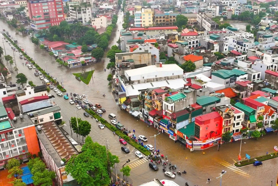 Bộ đội Biên phòng Hải Phòng xuyên đêm hỗ trợ dân chống bão số 4 Bộ đội Biên phòng Hải Phòng xuyên đêm hỗ trợ dân chống bão số 4