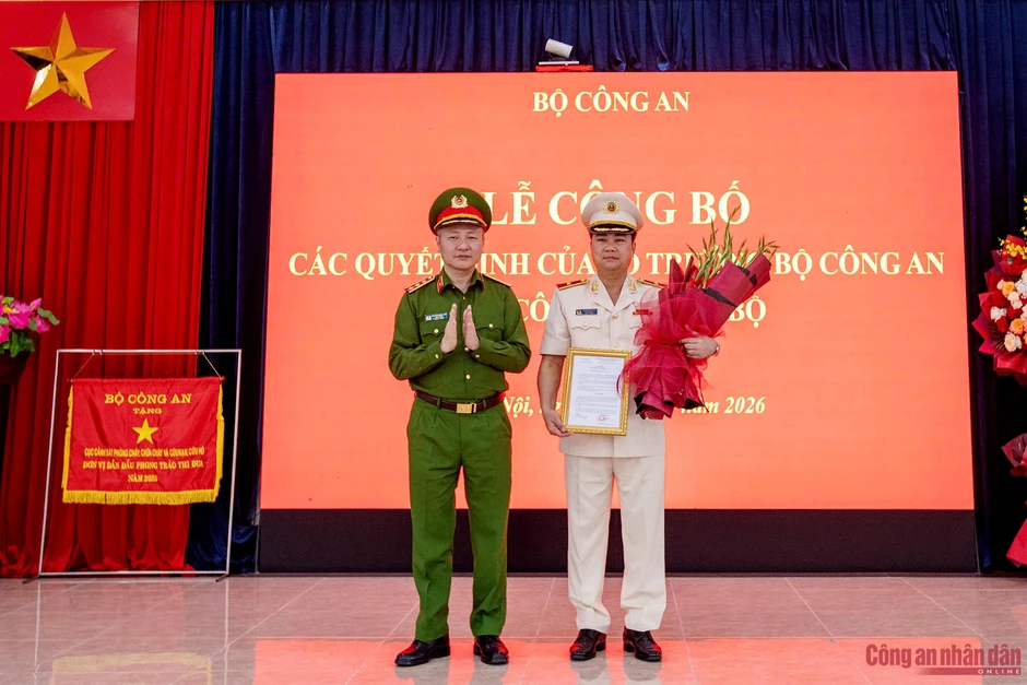 Bổ nhiệm Thiếu tướng Dương Đức Hải giữ chức vụ Cục trưởng Cục Cảnh sát PCCC và CNCH