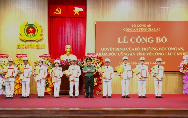 Bổ nhiệm Thủ trưởng Cơ quan cảnh sát điều tra Công an tỉnh Gia Lai Bổ nhiệm Thủ trưởng Cơ quan cảnh sát điều tra Công an tỉnh Gia Lai