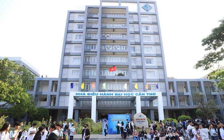 Bộ Nội vụ đề xuất mới về phân loại, xếp hạng đơn vị sự nghiệp công lập trên toàn quốc Bộ Nội vụ đề xuất mới về phân loại, xếp hạng đơn vị sự nghiệp công lập trên toàn quốc