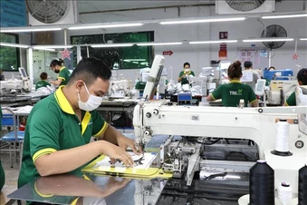 Bộ Nội vụ hoàn thiện dữ liệu lao động nước ngoài, thúc đẩy giải quyết thủ tục hành chính trực tuyến