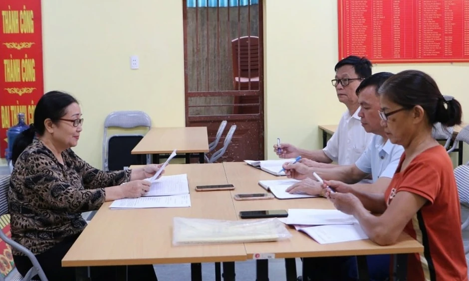Bộ Nội vụ hướng dẫn chính sách với trưởng thôn nghỉ việc do sáp nhập thôn 2026 Bộ Nội vụ hướng dẫn chính sách với trưởng thôn nghỉ việc do sáp nhập thôn 2026