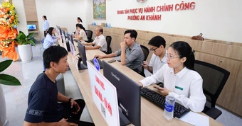 Bộ Nội vụ nêu lý do không quy định vị trí việc làm công chức với Chủ tịch HĐND, UBND cấp xã