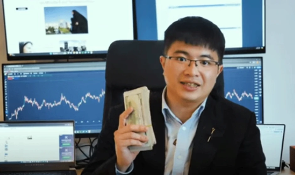 Bố Phó Đức Nam bị lừa hàng tỷ đồng khi lo điều trị tâm thần cho con Bố Phó Đức Nam bị lừa hàng tỷ đồng khi lo điều trị tâm thần cho con