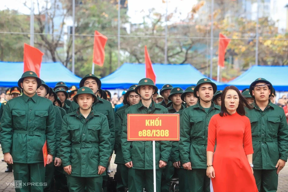 Bộ Quốc phòng: Chưa đề xuất đóng góp tài chính thay nhập ngũ Bộ Quốc phòng: Chưa đề xuất đóng góp tài chính thay nhập ngũ