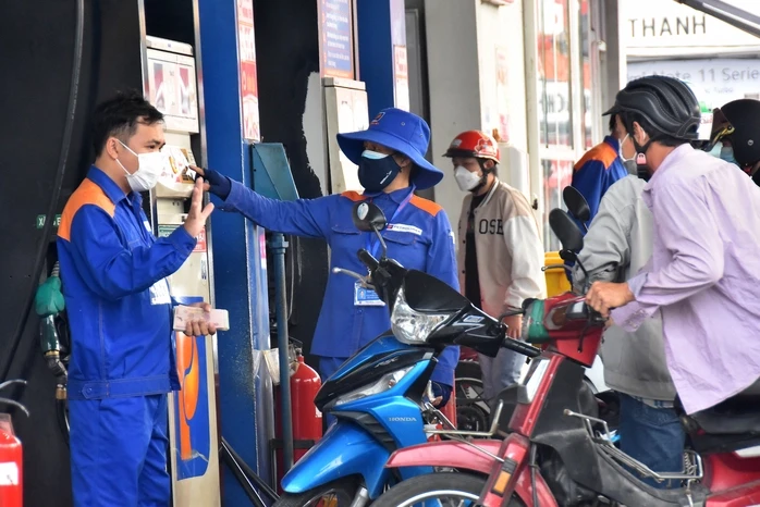Bộ Tài chính đề xuất giảm thuế bảo vệ môi trường với xăng dầu đến năm 2026