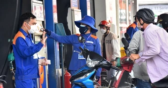 Bộ Tài chính đề xuất giảm thuế bảo vệ môi trường với xăng dầu đến năm 2026