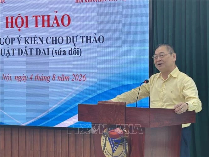 Bố trí nguồn lực từ đất đai phục vụ cho các ngành kinh tế phát triển Bố trí nguồn lực từ đất đai phục vụ cho các ngành kinh tế phát triển
