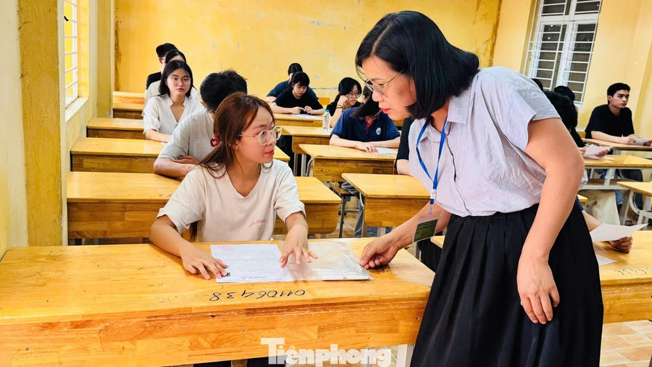 Bộ trưởng Hoàng Minh Sơn lưu ý nguyên tắc xử lý tình huống bất thường trong kỳ thi 2026 Bộ trưởng Hoàng Minh Sơn lưu ý nguyên tắc xử lý tình huống bất thường trong kỳ thi 2026